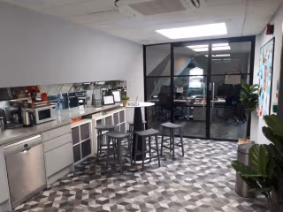 18 Person Enterprise Suite