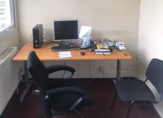 6 Person Private Office
