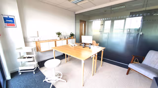 4 Person Private Office