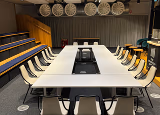 4 Person Private Office
