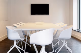30 Person Private Office