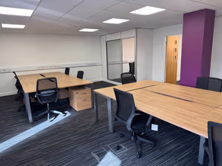 4 Person Private Office