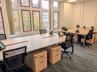 8 Person Private Office