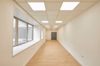 40 Person Private Office