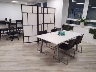 32 Person Enterprise Suite