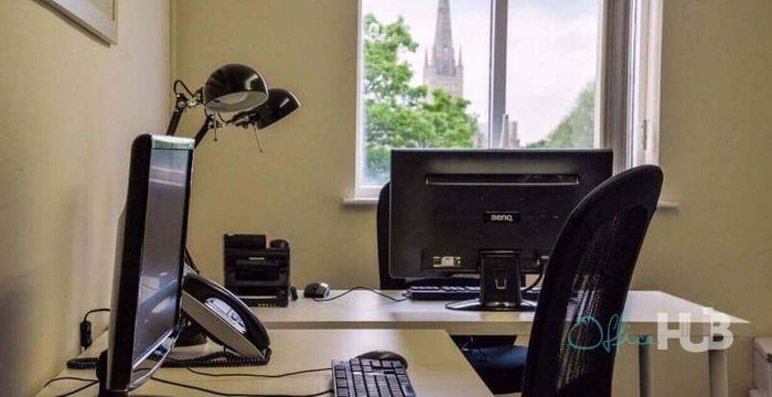 Riverside Road, Lowestoft Suffolk - Image 2