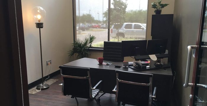 12022 Blue Valley Parkway, Overland Park - Image 3