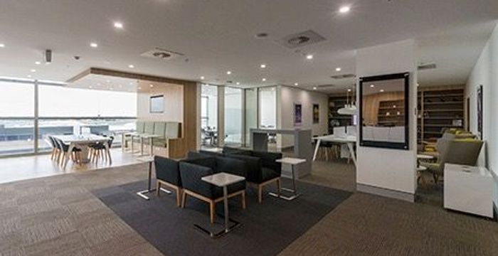 Central Terrace Building - Image 2