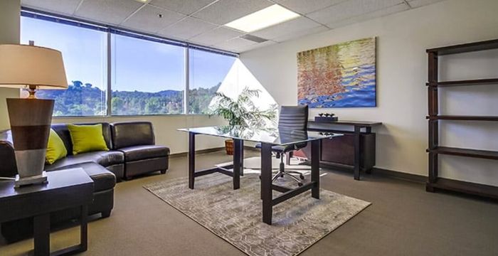 15760 Ventura Blvd, Encino - Image 2