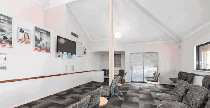 9 Blackburn Road, Maddington - Image 2