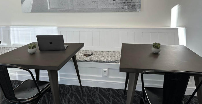 35 Broadway, Hicksville - Image 3