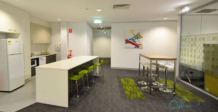 7 Clunies Ross Court, Eight Mile Plains - Image 4