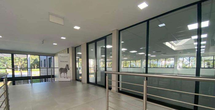 Cnr William Nicol & Leslie, Fourways - Image 2