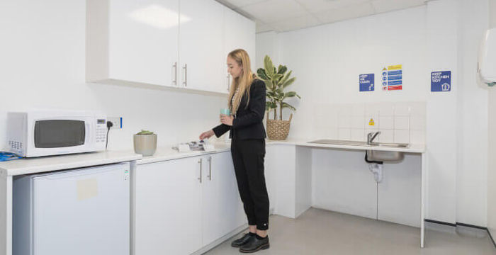 160 Bromley Road, Catford - Image 3