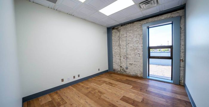 100 Maple St, Wyandotte - Image 2