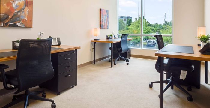 15720 Brixham Hill Ave, Charlotte - Image 4