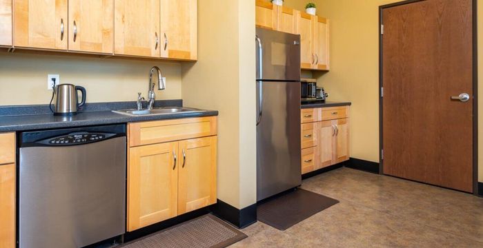 14631 Sw Millikan Way, Beaverton - Image 5
