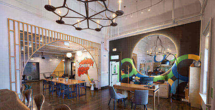 75 N Main St, Zionsville - Image 2