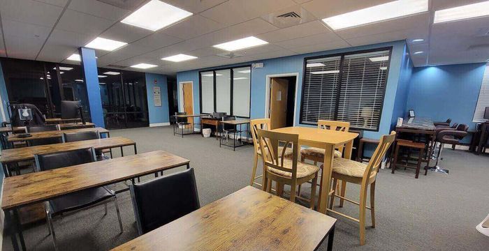 627 Cape Coral Pkwy W, Cape Coral - Image 2