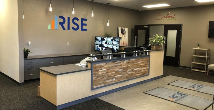 7500 Green Meadows Dr, Lewis Center - Image 2