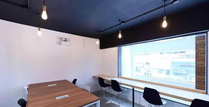 511 Queen's Road West Shek Tong Tsui, Hong Kong Island - Image 2