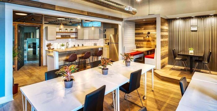 206 S Market St, Elizabethtown - Image 2