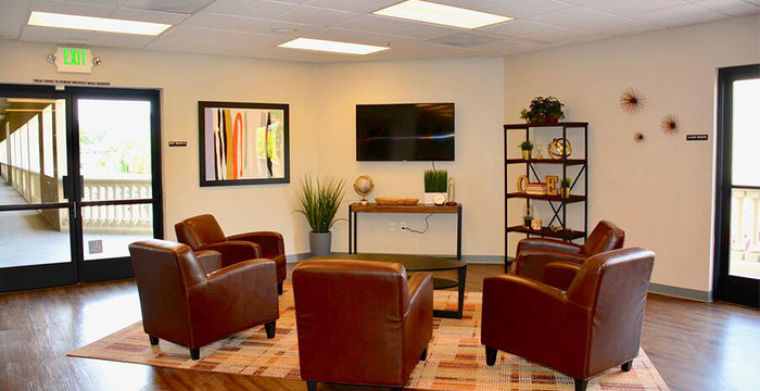 16185 Los Gatos Blvd, Los Gatos - Image 2