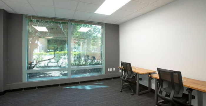 8 Campus Dr - Image 5