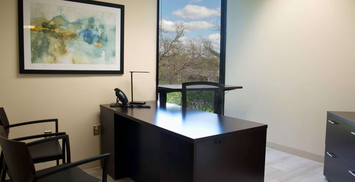 101 Lindenwood Dr, Malvern - Image 3