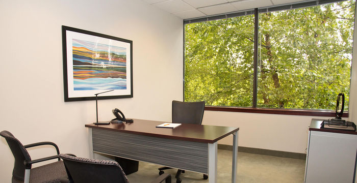 101 Lindenwood Dr, Malvern - Image 4