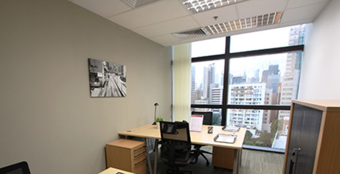 132 Nathan Road, Tsim Sha Tsui - Image 2