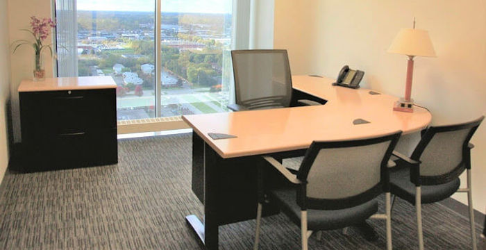 755 W Big Beaver Rd, Troy - Image 2