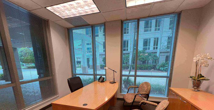 2385 Nw Executive Center Dr, Boca Raton - Image 3