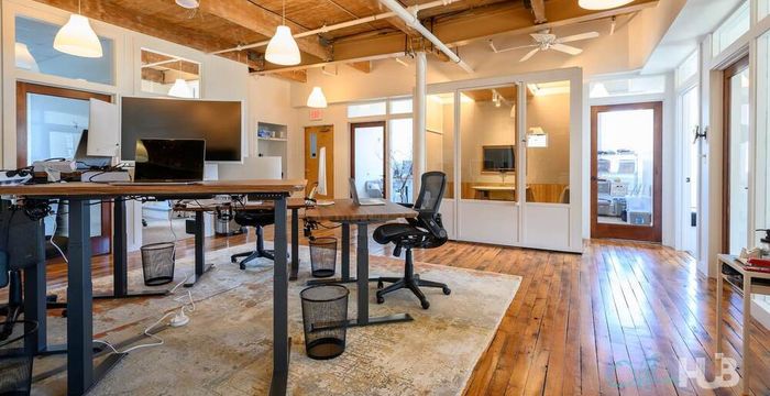 33 Commercial Street, Gloucester - Image 3