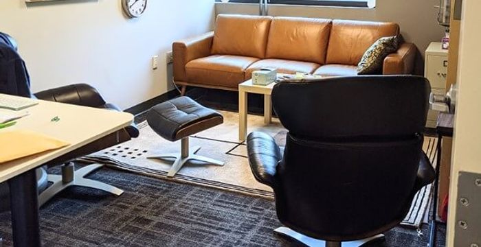 25 Braintree Hill Park, Braintree - Image 2