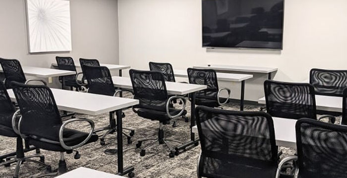 25 Braintree Hill Park, Braintree - Image 4