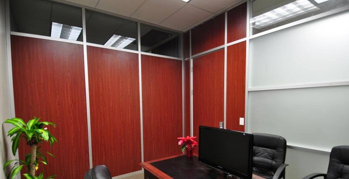 Venture Commerce Center - Image 3