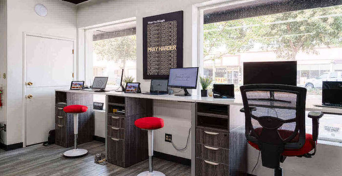 157 S K St, Tulare - Image 3