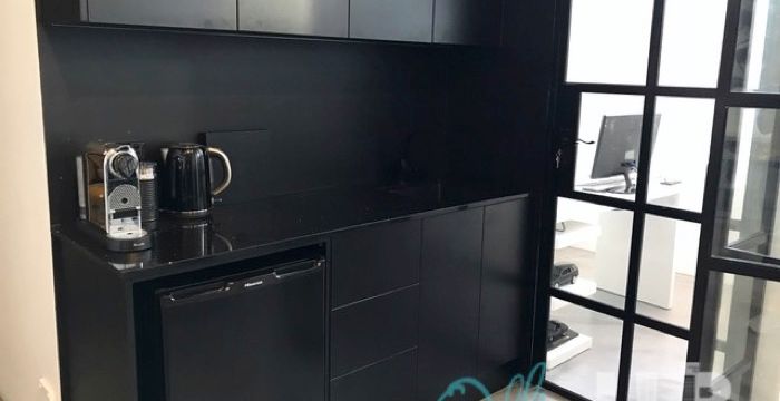 33 Thornton Street, Surfers Paradise - Image 5