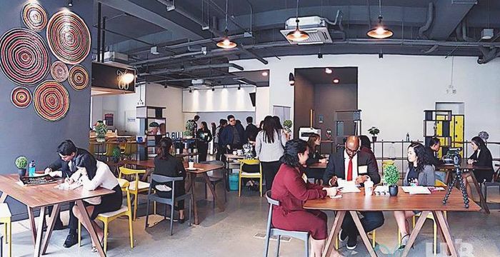 7833 Makati Avenue, Makati - Image 3