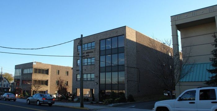 186 Paterson Ave, East Rutherford - Image 2
