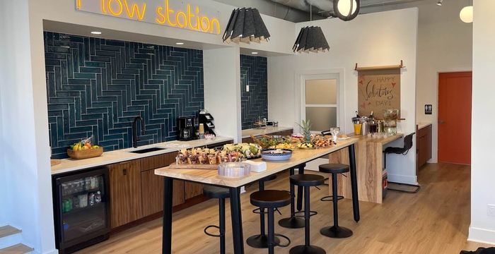 1020 Parkside Cmns, Greensboro - Image 3