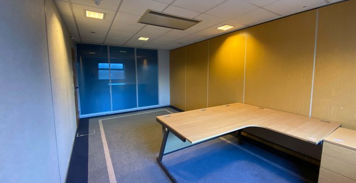 16 Hilton Square, Swinton - Image 4