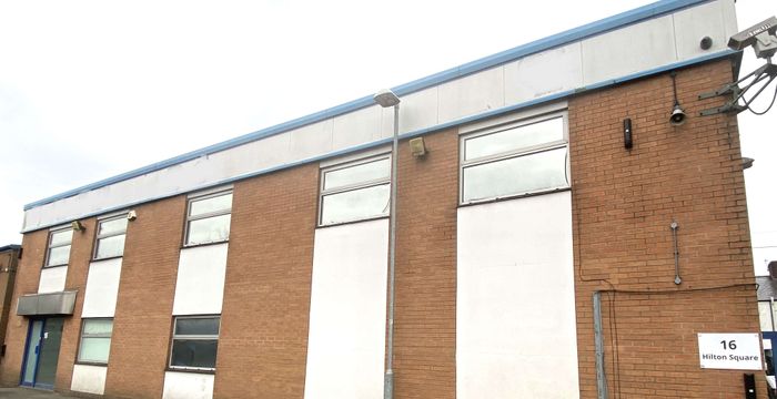 16 Hilton Square, Swinton - Image 2