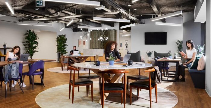 180 Dundas St W, Toronto - Image 4