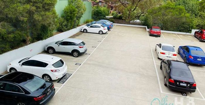 18 Sherbourne Road, Briar Hill - Image 5