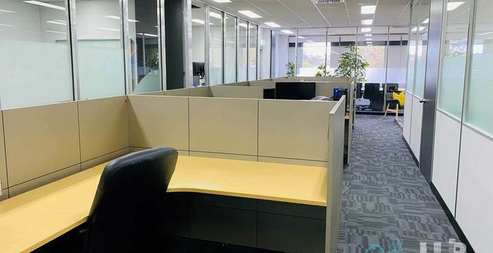 18 Sherbourne Road, Briar Hill - Image 5