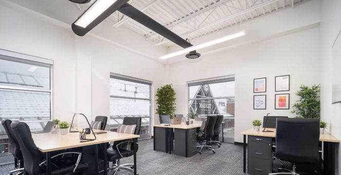 290 King St E, Kitchener - Image 2