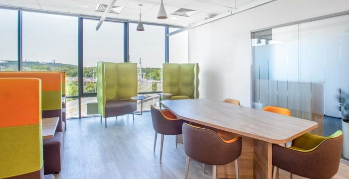 1V Pavla Tychyny Avenue, Kyiv - Image 4