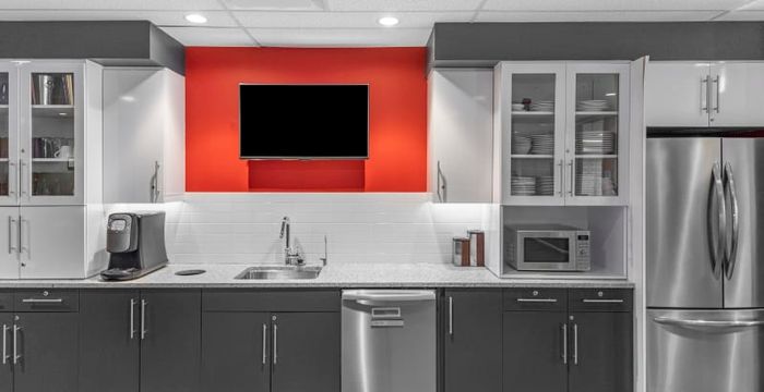 10665 Jasper Avenue, Edmonton - Image 5